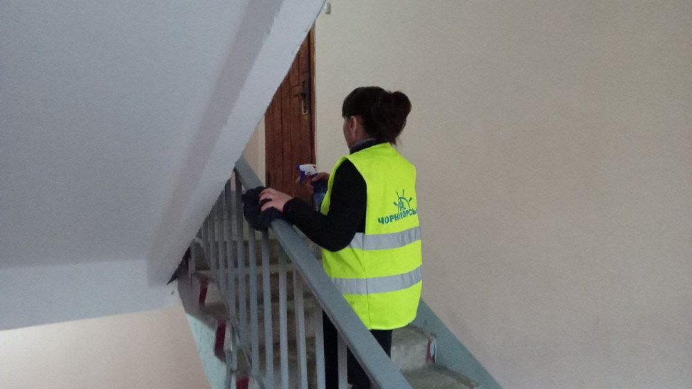 10042 image for slide