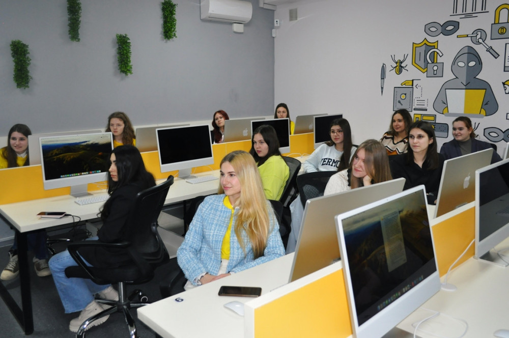 10445 image for slide