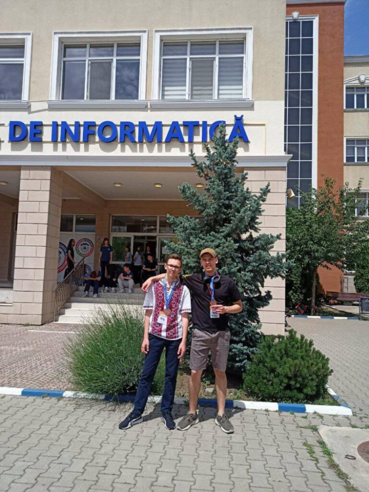 10452 image for slide