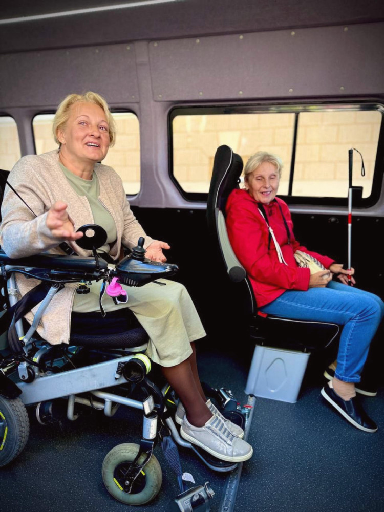 10688 image for slide