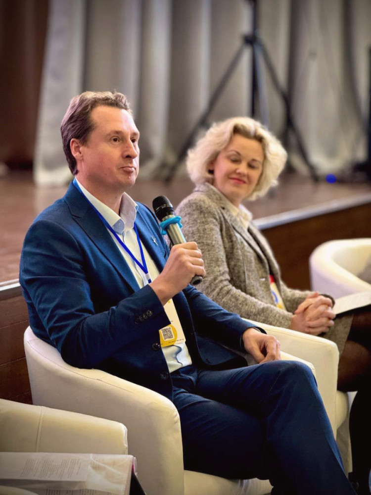 10787 image for slide