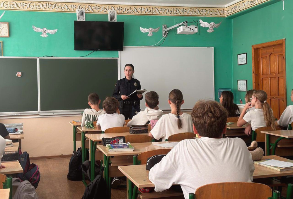 10832 image for slide