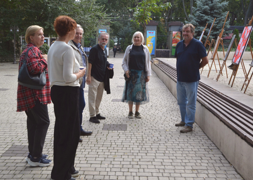 10956 image for slide