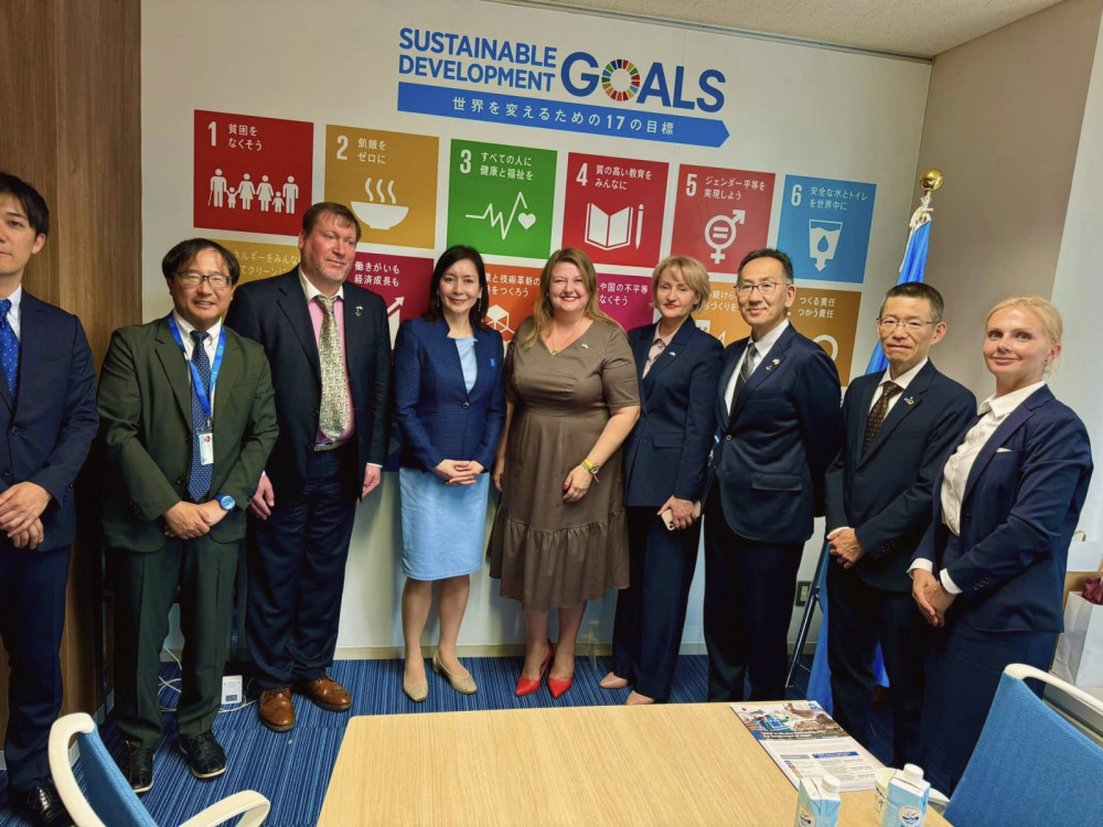 11093 image for slide