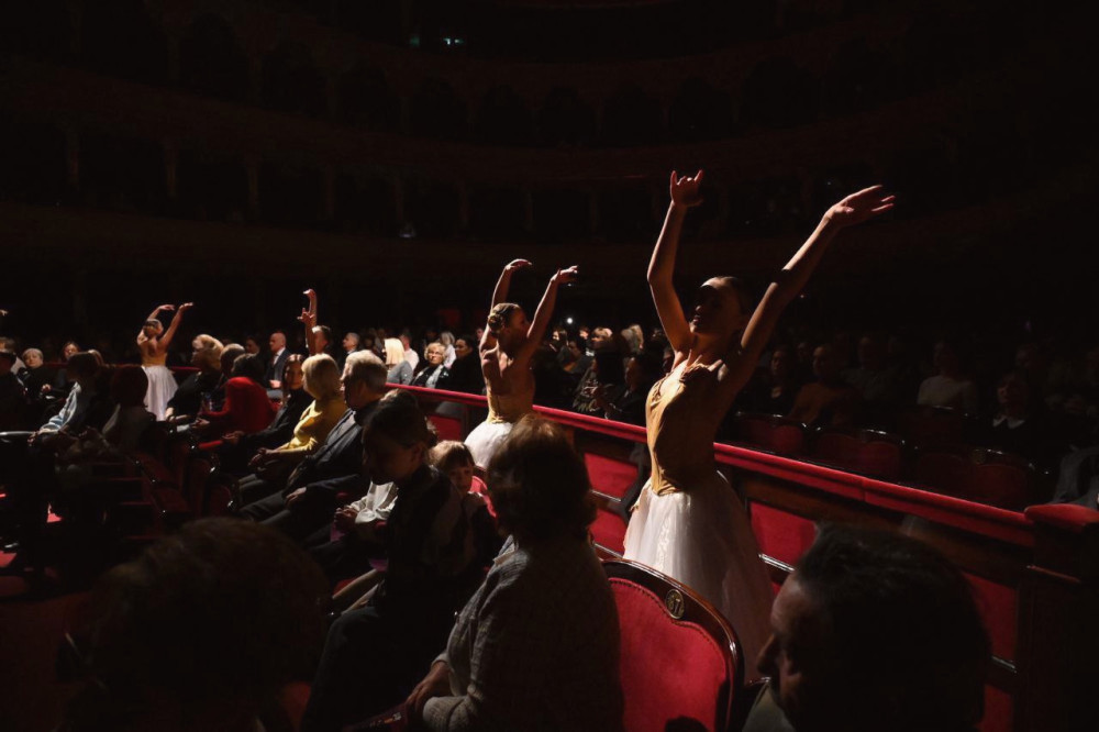 11725 image for slide