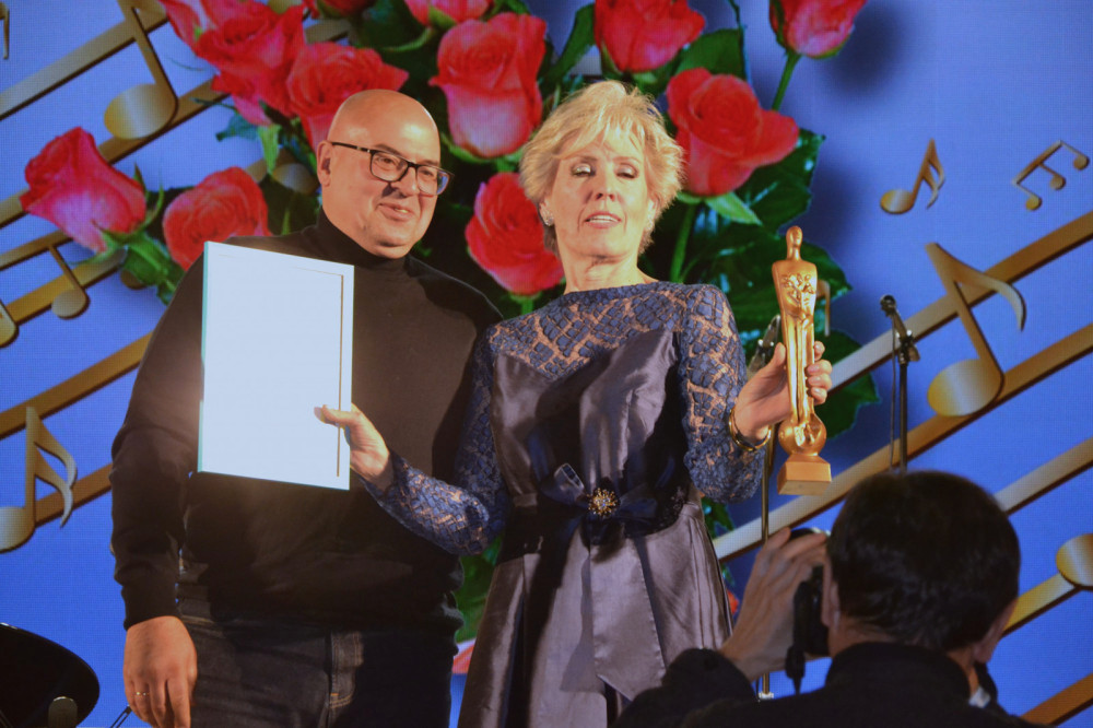 11794 image for slide