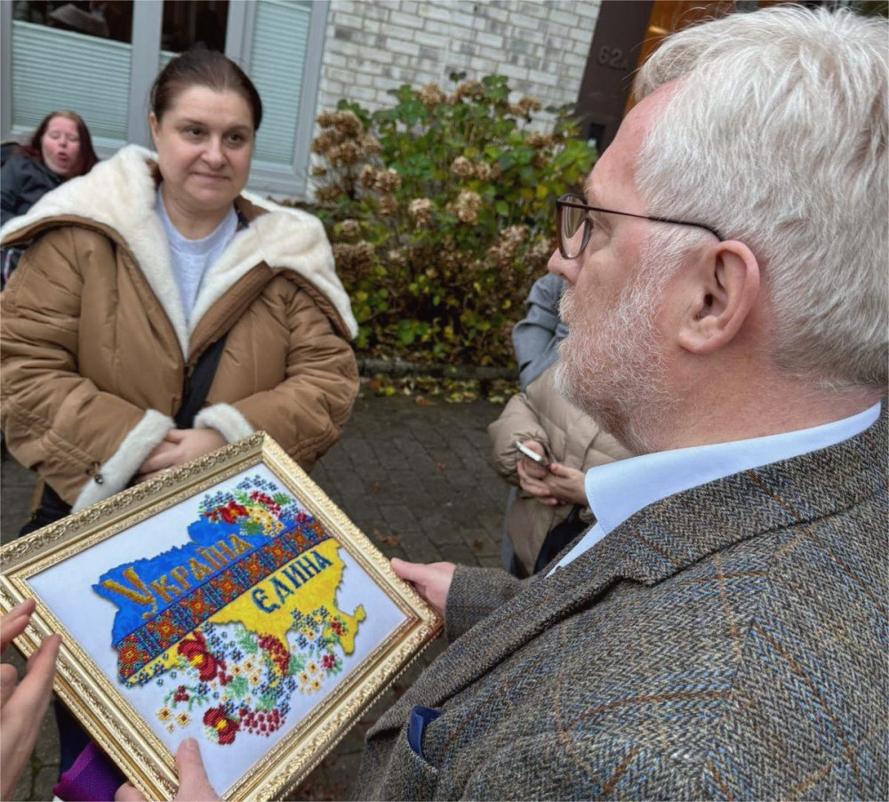 12084 image for slide