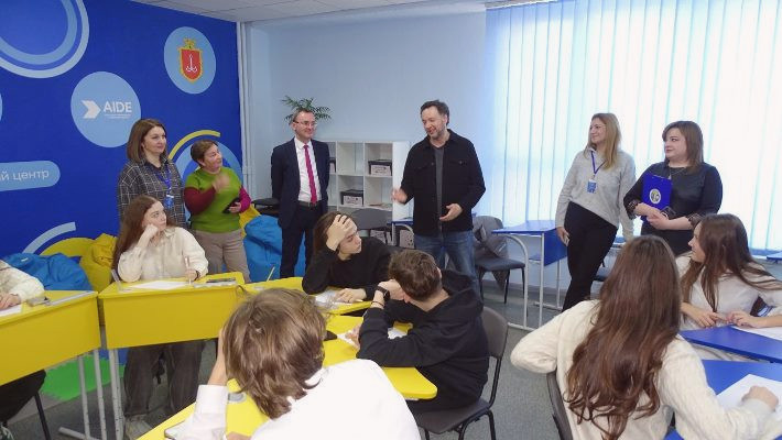 12354 image for slide