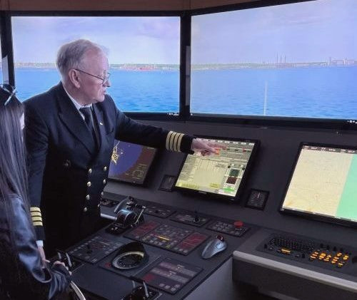 12525 image for slide