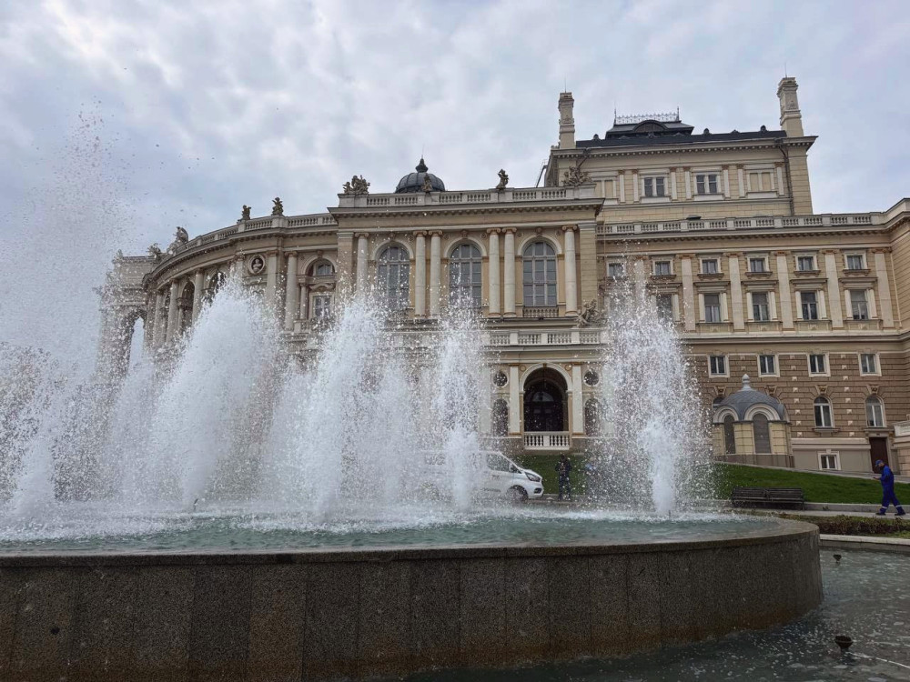 12598 image for slide