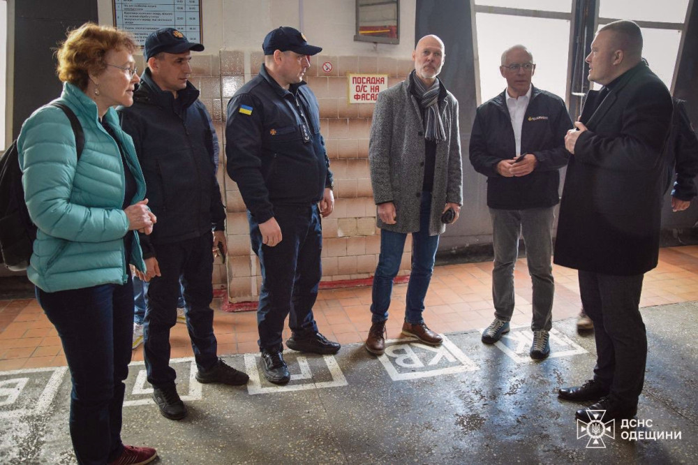 12770 image for slide