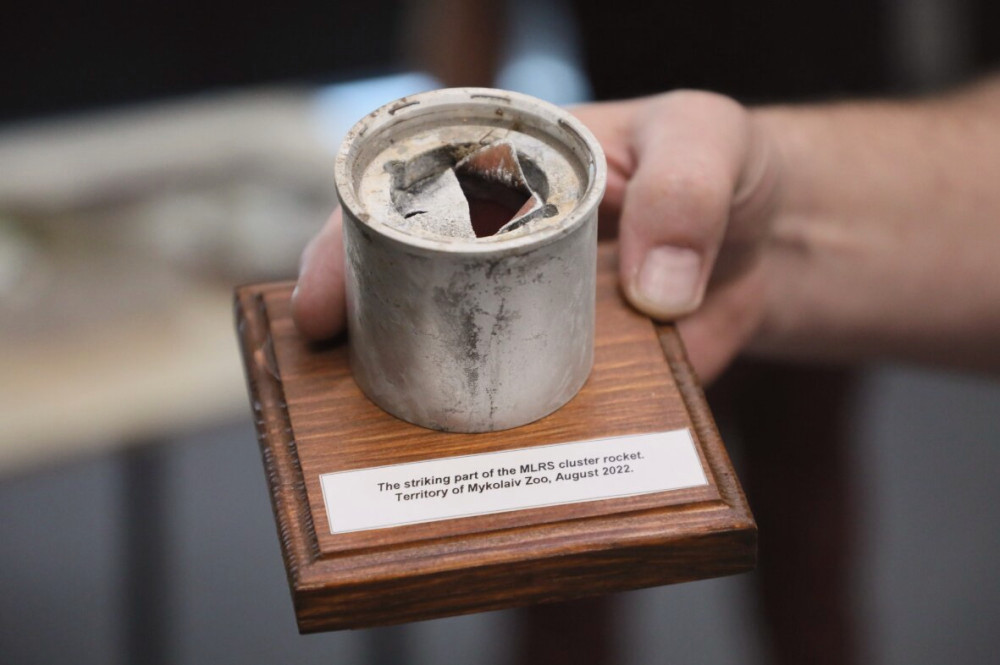 12977 image for slide