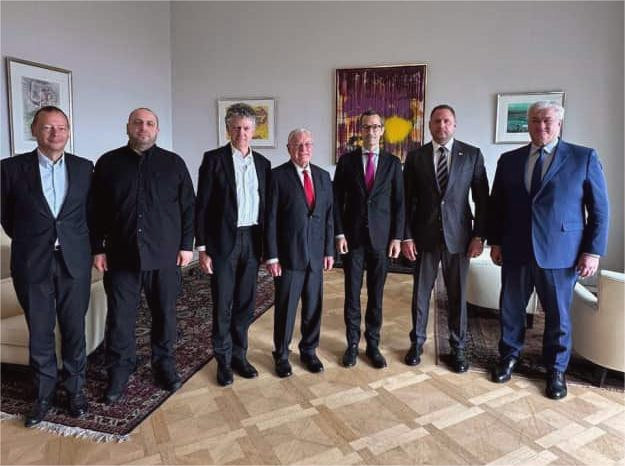 13299 image for slide