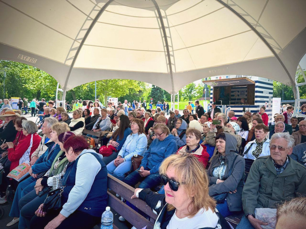 13547 image for slide