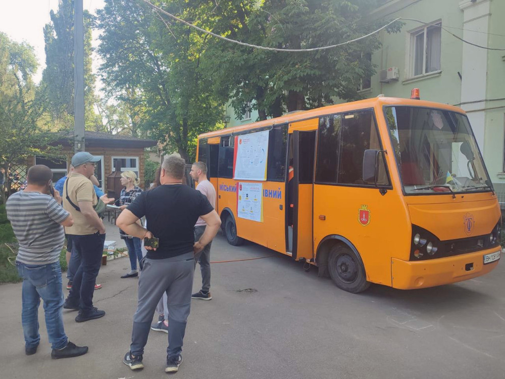 13717 image for slide