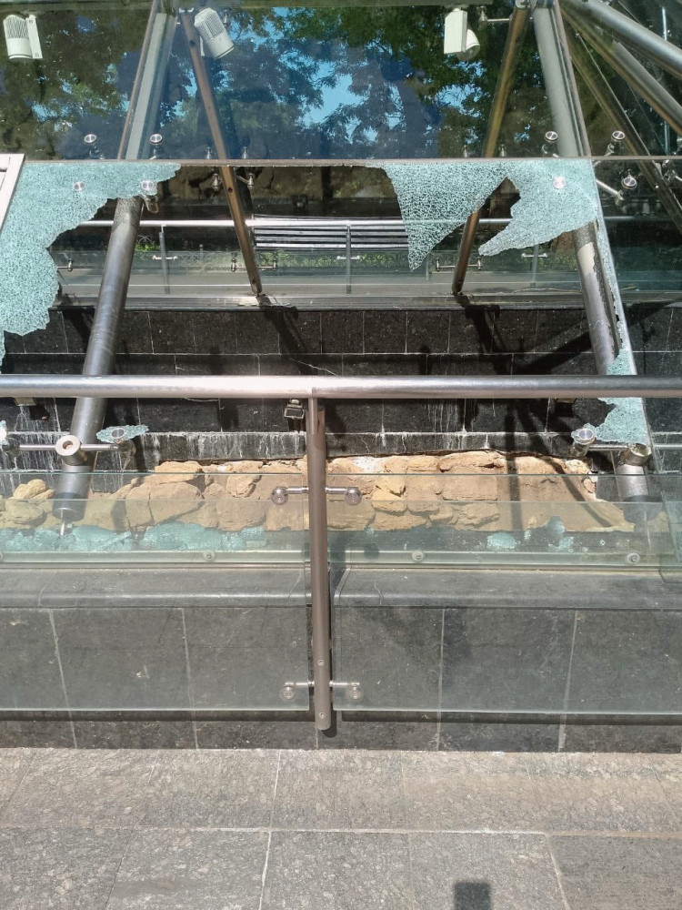 13889 image for slide