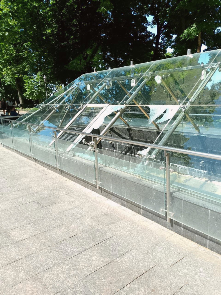 13890 image for slide