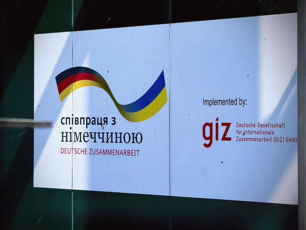 13975 image for slide