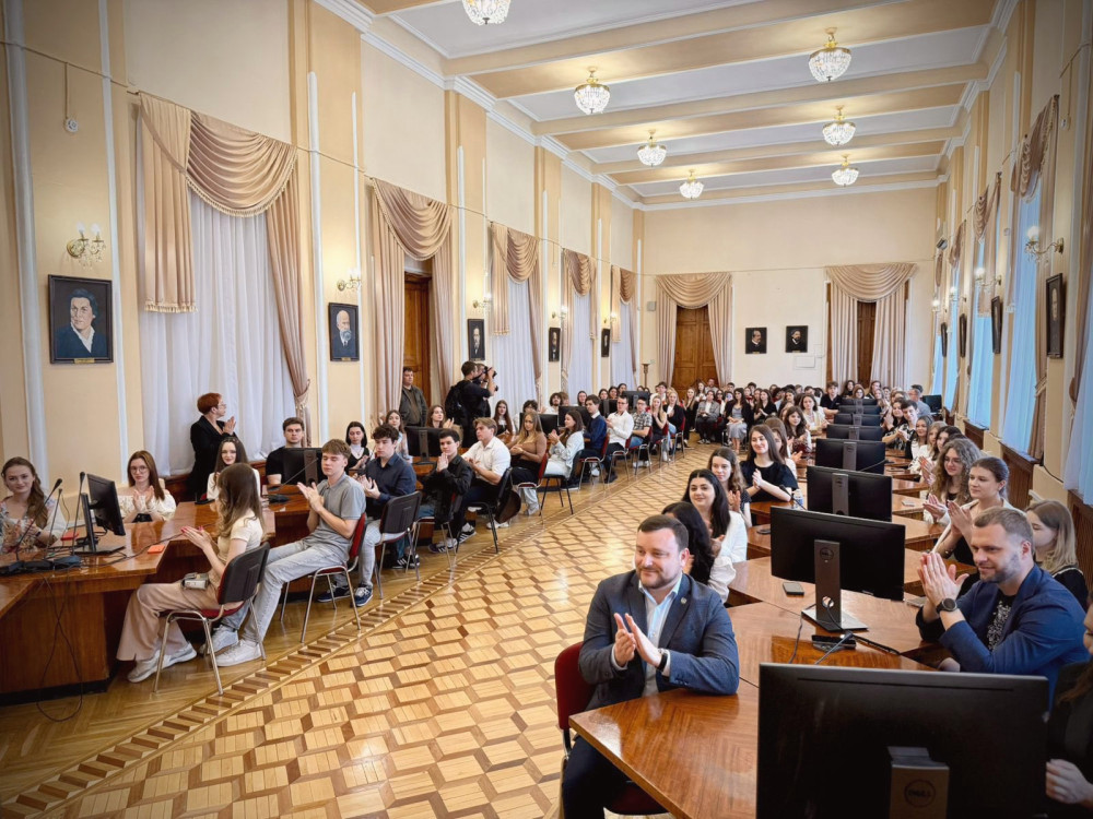 14003 image for slide