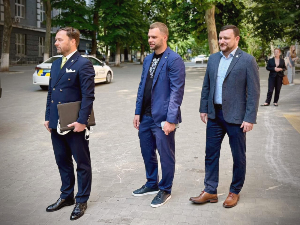 14010 image for slide