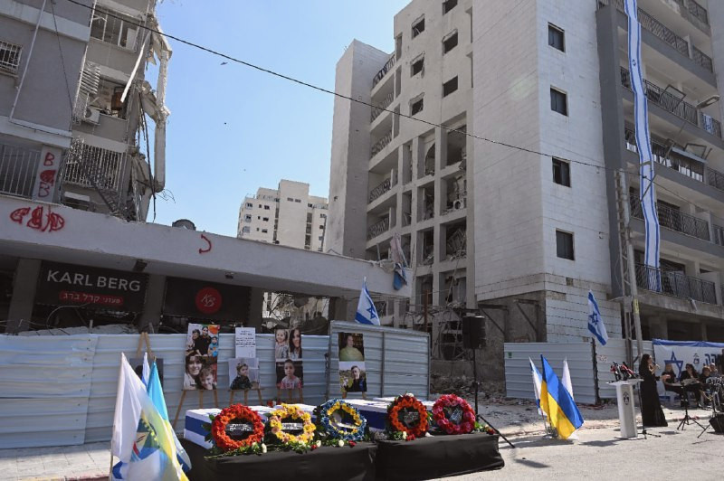 14537 image for slide