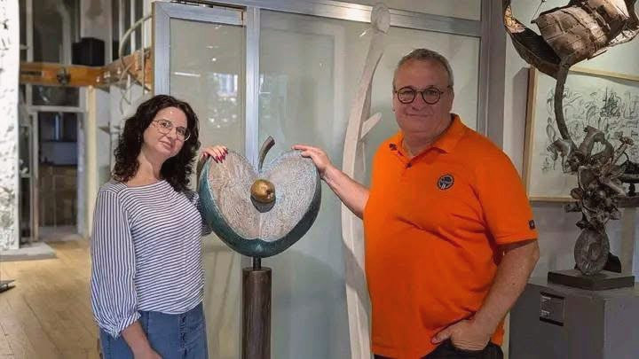 15712 image for slide