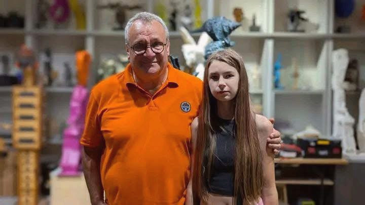 15718 image for slide