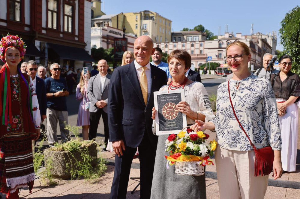 15734 image for slide