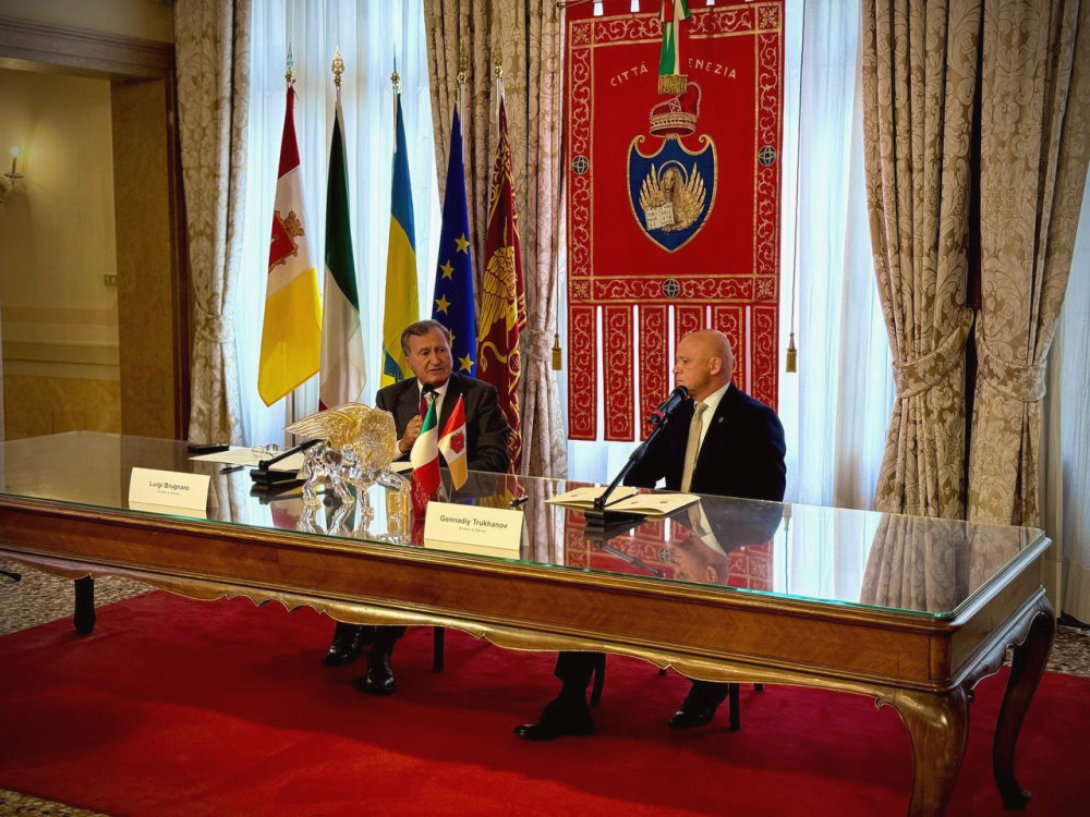 15883 image for slide