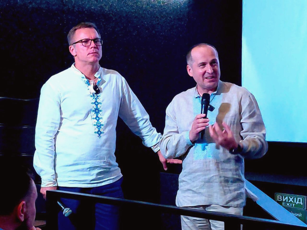 15917 image for slide