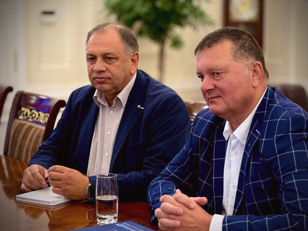 16359 image for slide