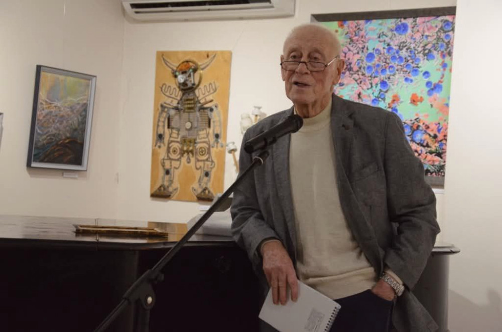 9782 image for slide