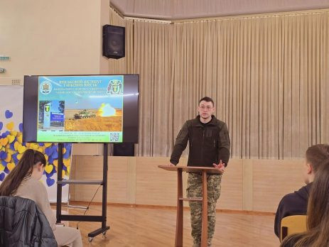 9822 image for slide