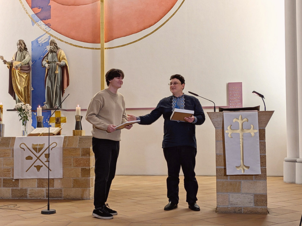 9825 image for slide