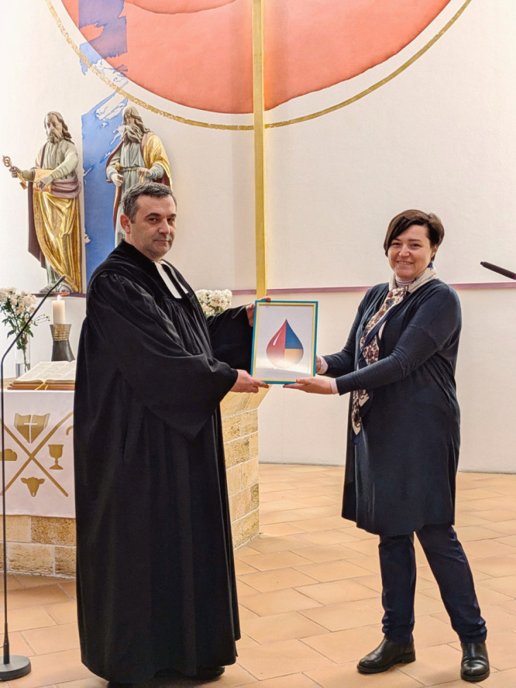 9835 image for slide