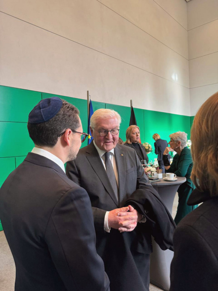 9865 image for slide