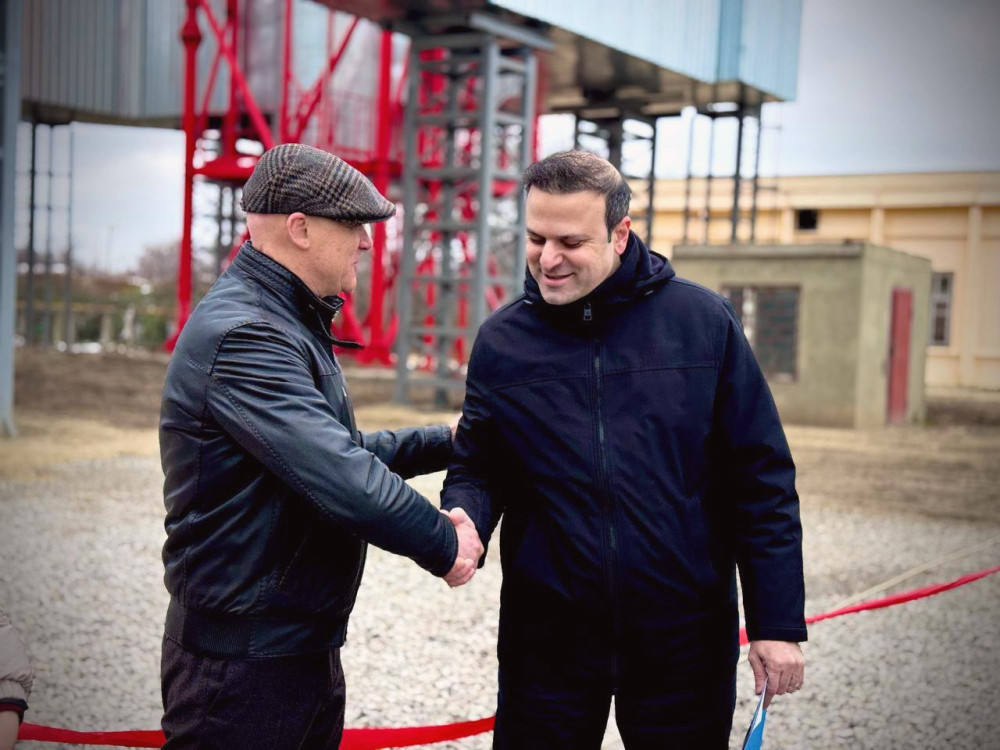 9996 image for slide